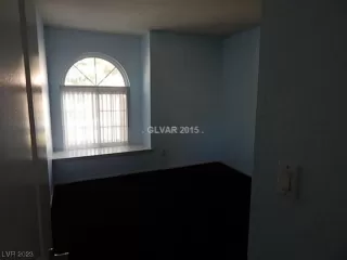 Photo #6: 2492352 Listing