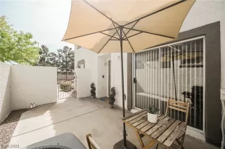 Photo #1: 2492395 Listing 