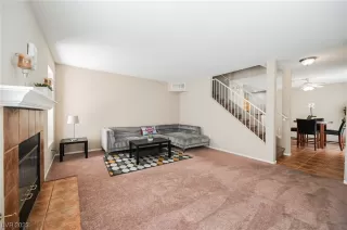 Photo #3: 2492395 Listing 