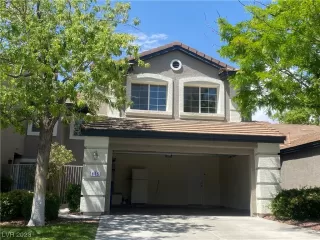 Photo #2: 2492433 Listing 