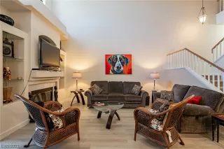 Photo #5: 2492478 Listing