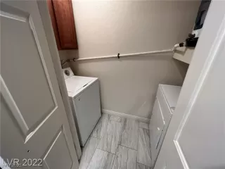 Photo #4: 2492497 Listing 