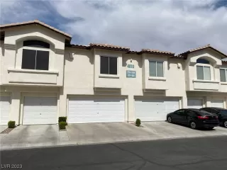 Photo #1: 2492508 Listing