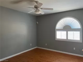 Photo #3: 2492522 Listing 
