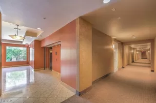 Photo #3: 2492527 Listing