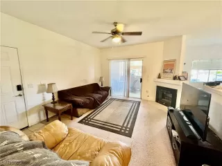 Photo #4: 2492537 Listing 