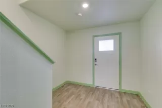 Photo #1: 2492664 Listing