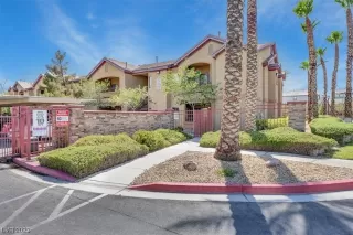 Photo #3: 2492680 Listing