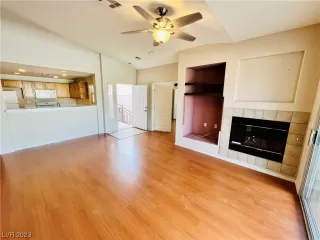 Photo #4: 2492685 Listing 