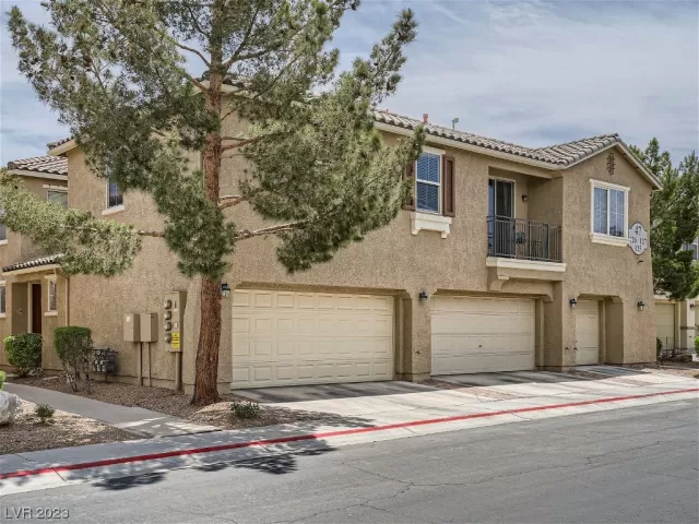 MLS: 2492695 Condo For Sale