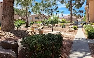 Photo #3: 2492771 Listing