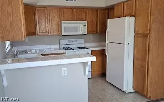 Photo #5: 2492771 Listing