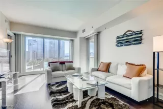 Photo #2: 2492782 Listing 