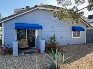 Photo #1: 2492821 Listing