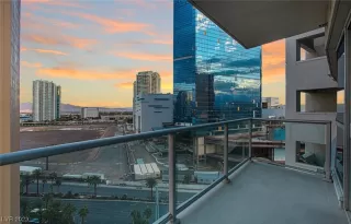 Photo #1: 2492881 Listing