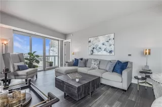 Photo #2: 2492881 Listing