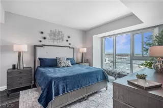 Photo #5: 2492881 Listing