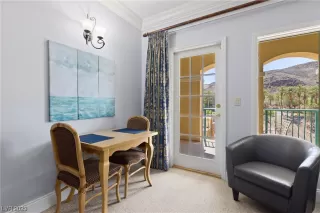 Photo #5: 2492905 Listing 