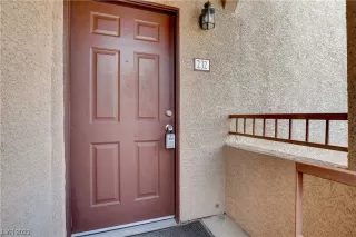 Photo #4: 2493087 Listing 