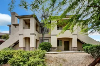 Photo #2: 2493099 Listing 