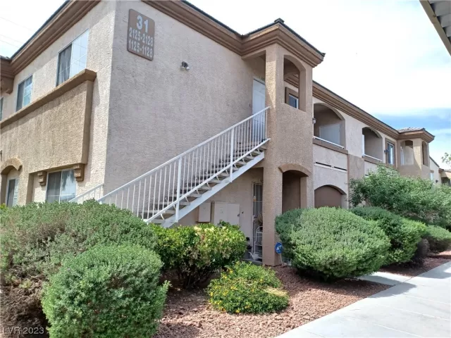 MLS: 2493111 Condo For Sale