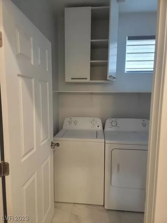 MLS: 2493129 Condo For Sale