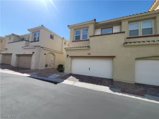 Photo #2: 2493129 Listing 