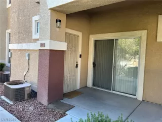 Photo #1: 2493152 Listing 