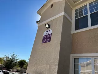 Photo #2: 2493152 Listing 