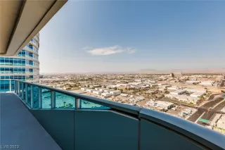 Photo #3: 2493173 Listing 