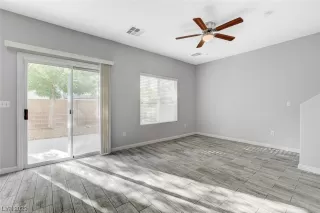 Photo #2: 2493180 Listing