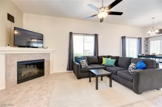 Photo #1: 2493198 Listing