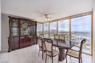 Photo #6: 2493212 Listing 