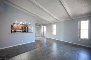 Photo #1: 2493348 Listing