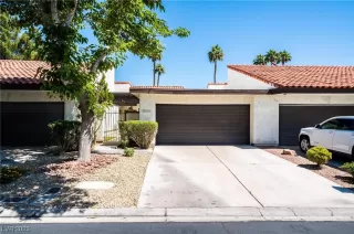 Photo #1: 2493359 Listing