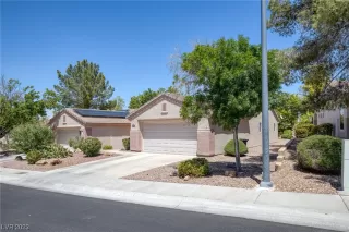 Photo #1: 2493401 Listing