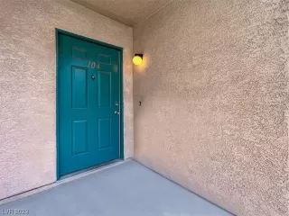 Photo #3: 2493515 Listing 