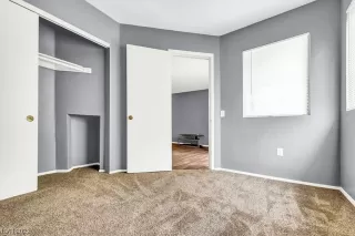 Photo #6: 2493515 Listing 