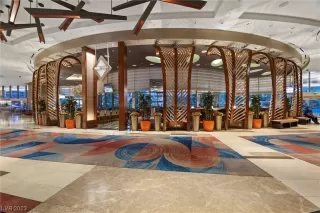 Photo #1: 2493539 Listing