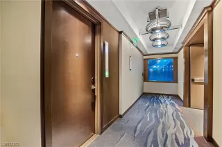 Photo #3: 2493539 Listing