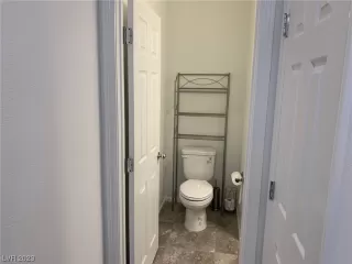 Photo #5: 2493585 Listing 