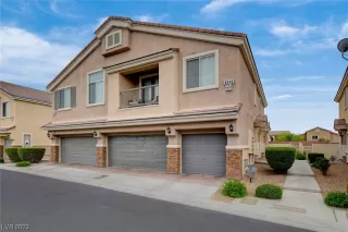 Photo #1: 2493600 Listing 