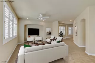 Photo #5: 2493607 Listing 