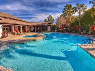 Photo #1: 2493772 Listing 