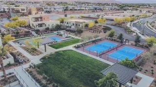 Photo #5: 2493834 Listing 