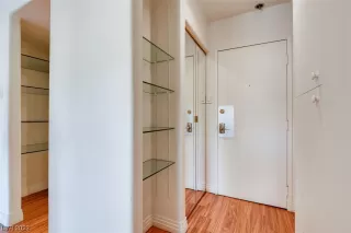 Photo #5: 2493855 Listing 