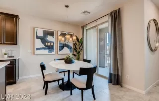 Photo #6: 2493904 Listing 