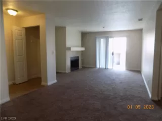 Photo #1: 2493907 Listing 
