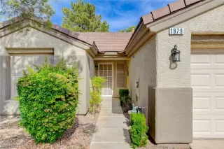 Photo #3: 2493924 Listing 