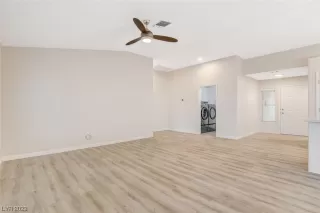 Photo #6: 2493924 Listing 